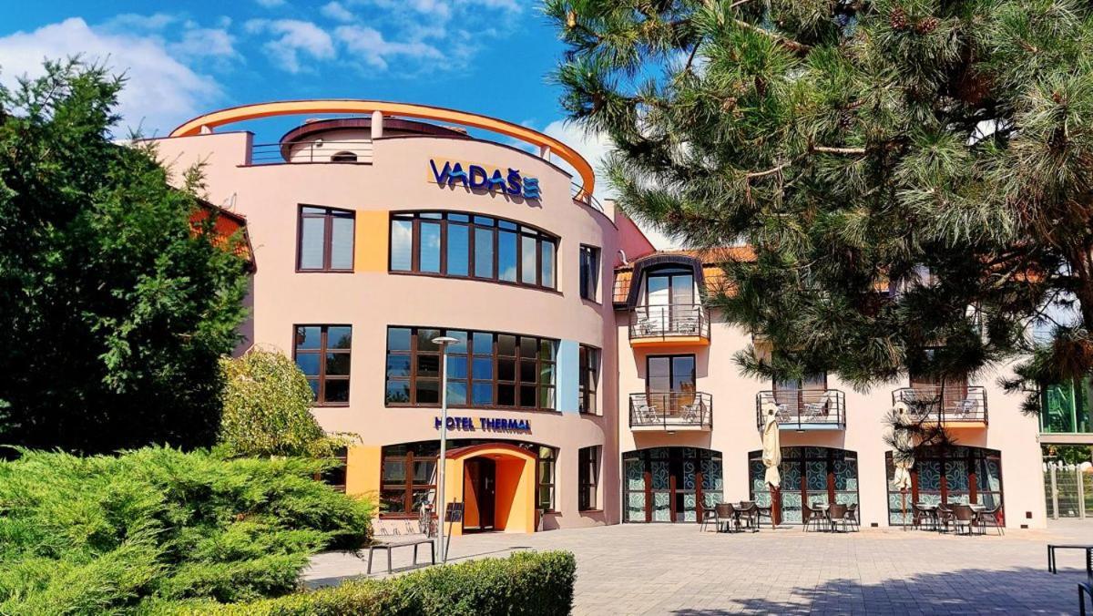 Wellness Hotel Thermal Štúrovo Exterior foto